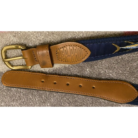 Zep-Pro Belt Mens 32 Boys Canvas Leather Brass Blue Game Fish Fishing USA Made - Picture 16 of 16